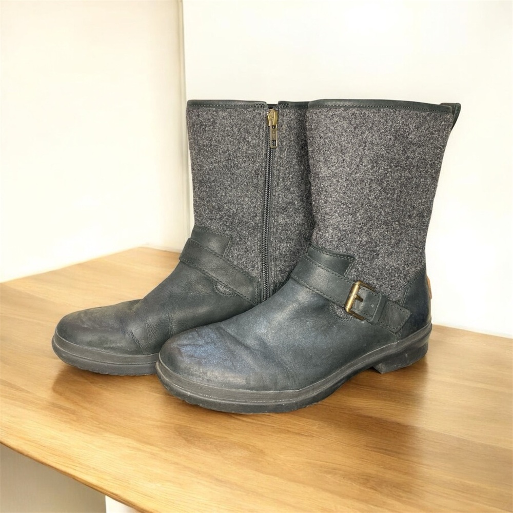 Women's UGG Waterproof Robbie 1017377 Stout BLACK Wool Ankle BOOTS Size 7.5
